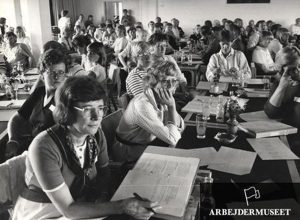 Debatten var livlig, og deltagerantallet stort til Arbejdsdirektoratets konference om »Ligestillingsarbejdet i AF«, 1983